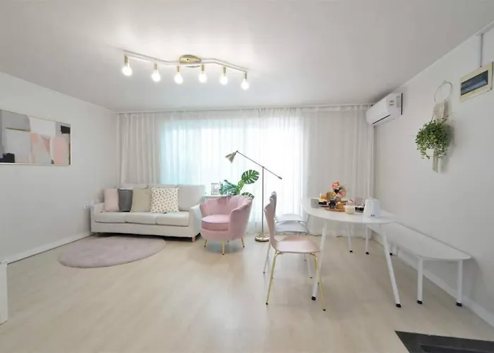 Lovely House * Seoul